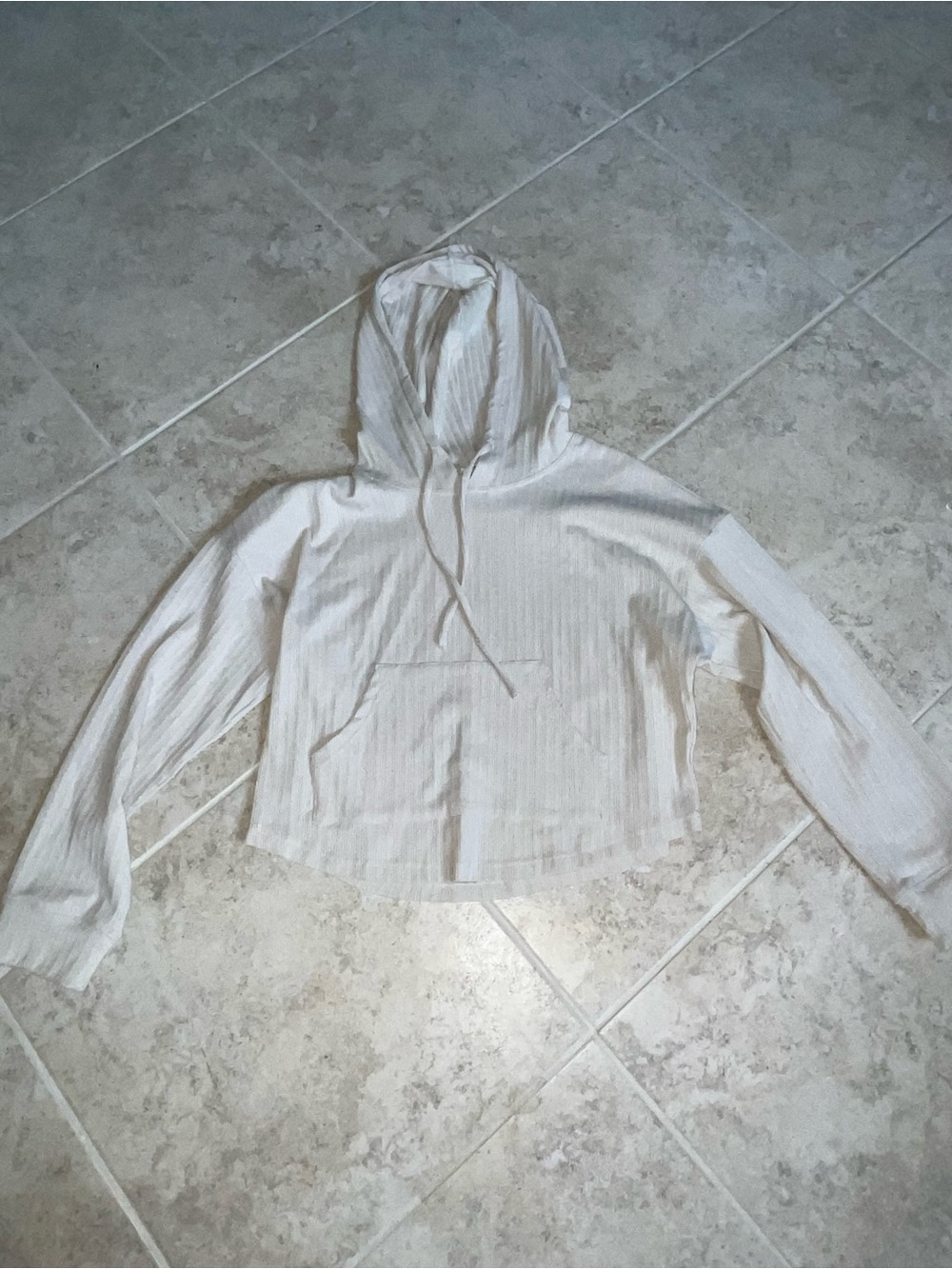 Le Lis Cropped Ribbed Hoodie - White